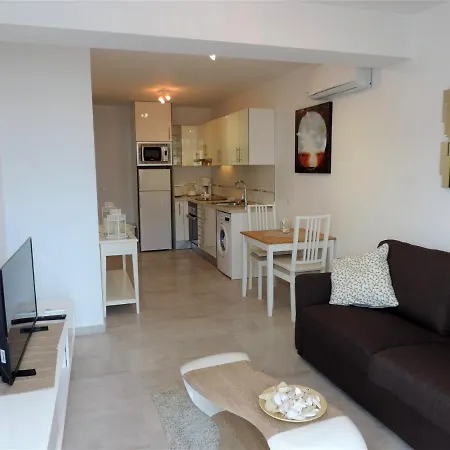 Lägenhet Gracioseros 106 *