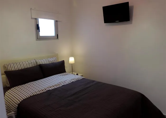 Gracioseros 106 * Puerto del Carmen (Lanzarote)