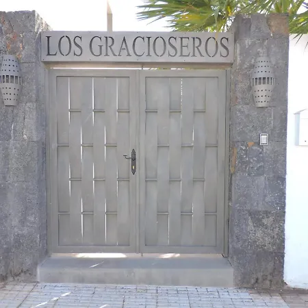 아파트 Gracioseros 106 *